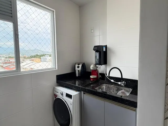Imagem 2: Belíssimo Apartamento com Móveis Planejados e Sacada Gourmet - Aririú em Palhoça/SC