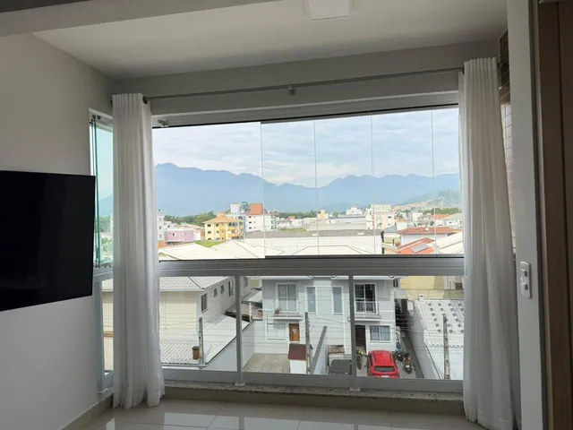 Imagem 8: Belíssimo Apartamento com Móveis Planejados e Sacada Gourmet - Aririú em Palhoça/SC