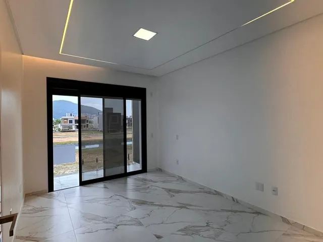 Imagem 8: Belíssima Casa Alto Padrão em Condomínio Club Fechado de Biguaçu/SC!