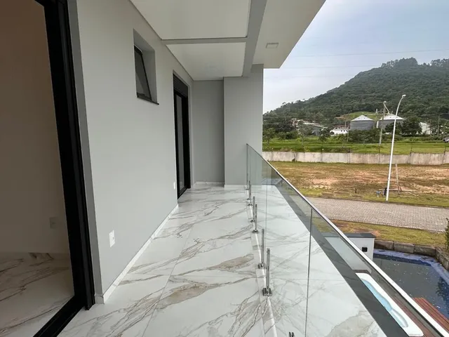 Imagem 11: Belíssima Casa Alto Padrão em Condomínio Club Fechado de Biguaçu/SC!