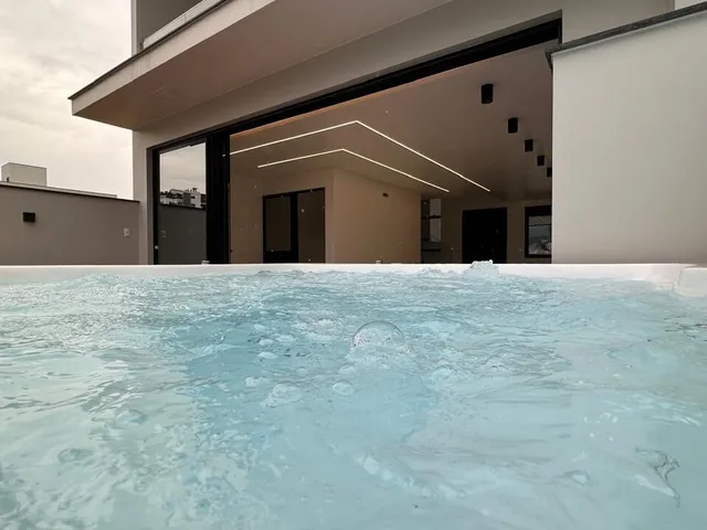 Imagem 6: Belíssima Casa Alto Padrão em Condomínio Club Fechado de Biguaçu/SC!