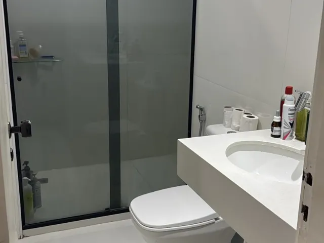 Imagem 2: Apartamento de Luxo à Venda em Salvador-BA: 4 Quartos, 3 Suítes, 144m² e