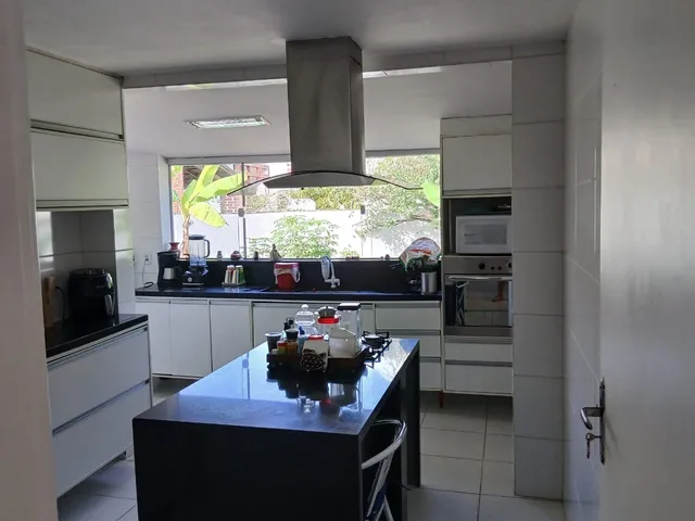 Imagem 16: Casa de Luxo em Condomínio Fechado em Lauro de Freitas-BA: 3 Quartos, 2 Suítes, 5 Vagas