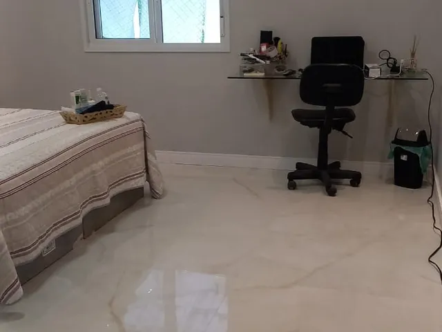 Imagem 13: Casa de Luxo em Condomínio Fechado em Lauro de Freitas-BA: 3 Quartos, 2 Suítes, 5 Vagas