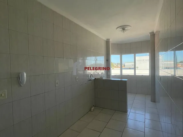Imagem 8: Pelegrino Imóveis aluga apartamento no Centro de Tapes