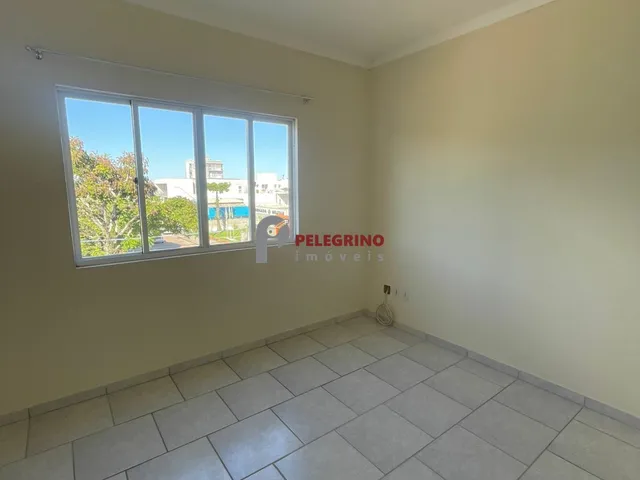 Imagem 15: Pelegrino Imóveis aluga apartamento no Centro de Tapes