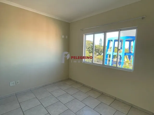 Imagem 11: Pelegrino Imóveis aluga apartamento no Centro de Tapes