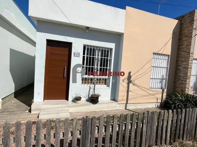 Imagem: Pelegrino Imóveis aluga casa no bairro