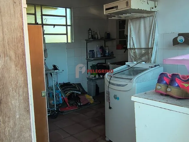 Imagem 4: Pelegrino Imóveis vende casa no centro de Tapes