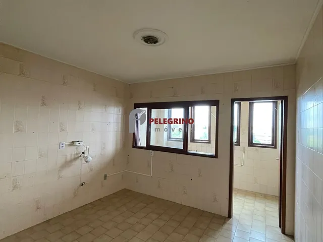 Imagem 4: Pelegrino Imóveis aluga apartamento no centro de Tapes