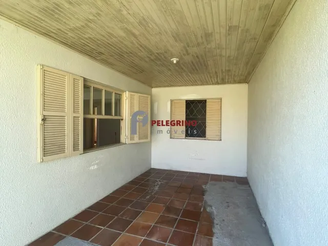 Imagem 13: Pelegrino Imóveis vende casa no centro de Tapes