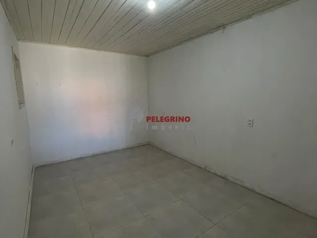Imagem 2: Pelegrino Imóveis vende casa no centro de Tapes