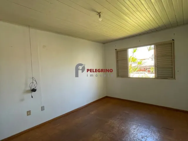 Imagem 9: Pelegrino Imóveis vende casa no centro de Tapes