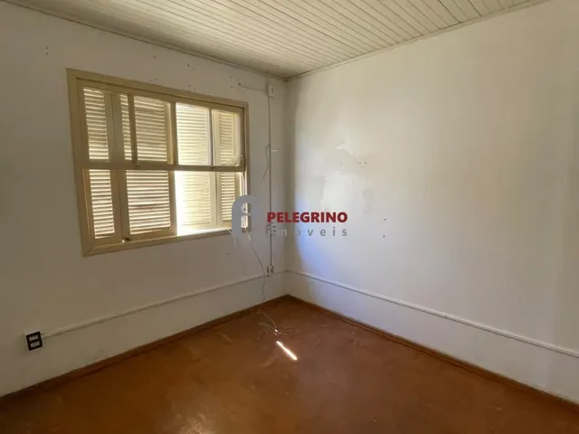 Imagem 7: Pelegrino Imóveis vende casa no centro de Tapes