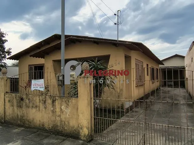 Imagem 1: Pelegrino Imóveis vende casa no centro de Tapes