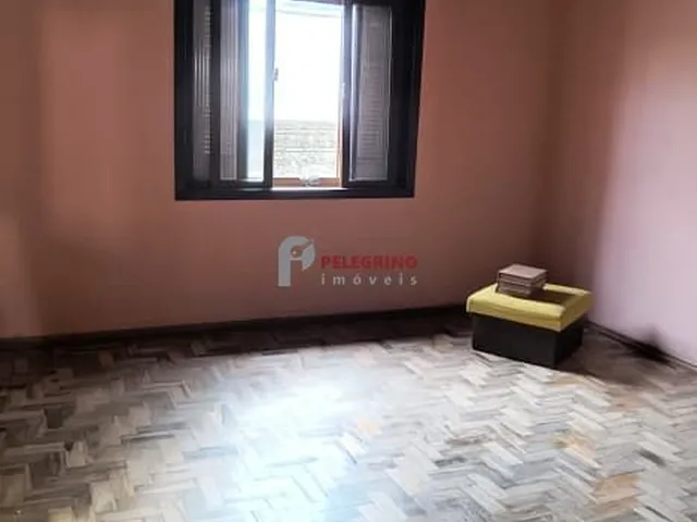 Imagem 12: Pelegrino Imóveis vende casa no centro de Tapes