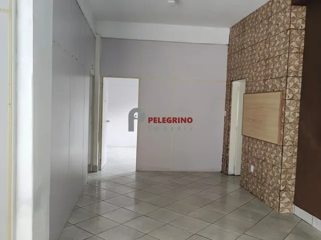 Imagem 2: Pelegrino Imóveis vende prédio comercial no centro de Tapes