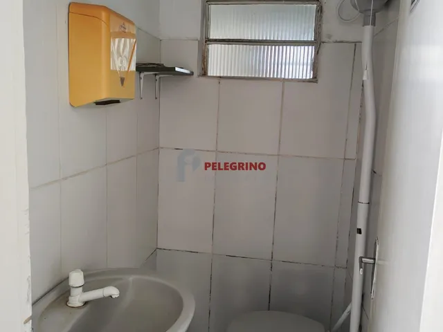 Imagem 8: Pelegrino Imóveis vende prédio comercial no centro de Tapes