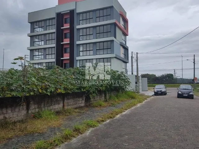 Imagem 9: Quadra do mar por R$ 607 mil
