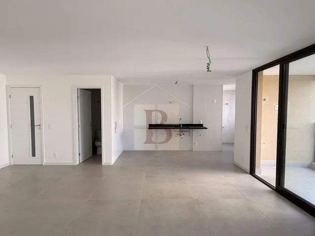 Imagem 8: Apartamento de luxo à venda em Icaraí: 3 quartos, 2 suítes, 3 salas, 3 banheiros, 2