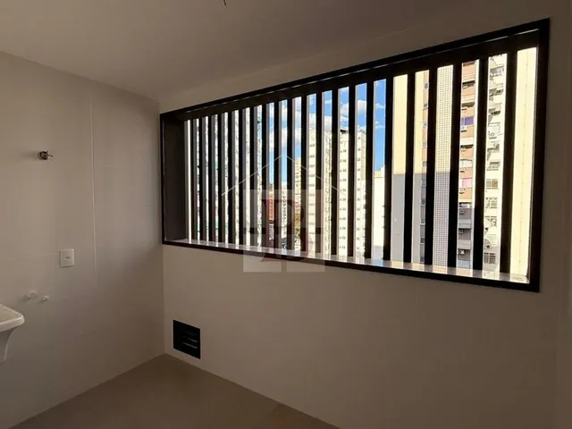 Imagem 10: Apartamento de luxo à venda em Icaraí: 3 quartos, 2 suítes, 3 salas, 3 banheiros, 2