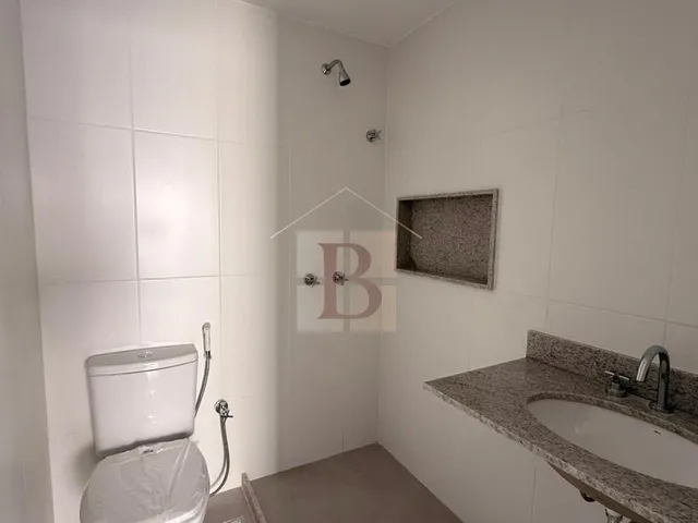 Imagem 9: Apartamento de luxo à venda em Icaraí: 3 quartos, 2 suítes, 3 salas, 3 banheiros, 2