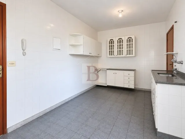 Imagem 2: Apartamento à venda em Niterói-RJ, Icaraí: 3 quartos, 1 sala, 3 banheiros, 1 vaga