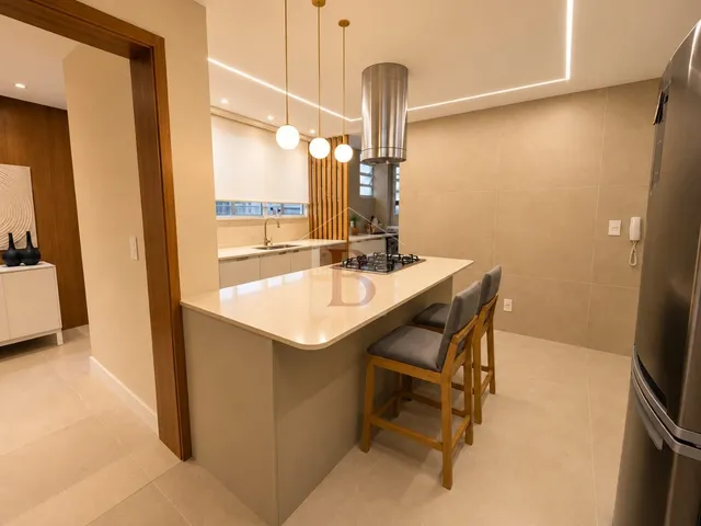 Imagem 3: Venda de Apartamento de Luxo em Icaraí, Niterói-RJ: 4 Quartos, 1 Suíte, 1 Vaga de