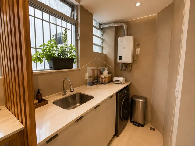 Imagem 2: Venda de Apartamento de Luxo em Icaraí, Niterói-RJ: 4 Quartos, 1 Suíte, 1 Vaga de