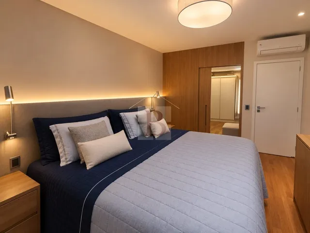 Imagem 6: Venda de Apartamento de Luxo em Icaraí, Niterói-RJ: 4 Quartos, 1 Suíte, 1 Vaga de
