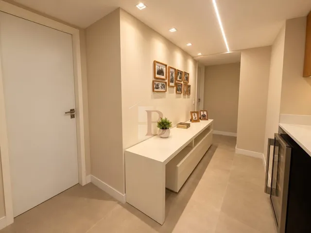 Imagem 14: Venda de Apartamento de Luxo em Icaraí, Niterói-RJ: 4 Quartos, 1 Suíte, 1 Vaga de