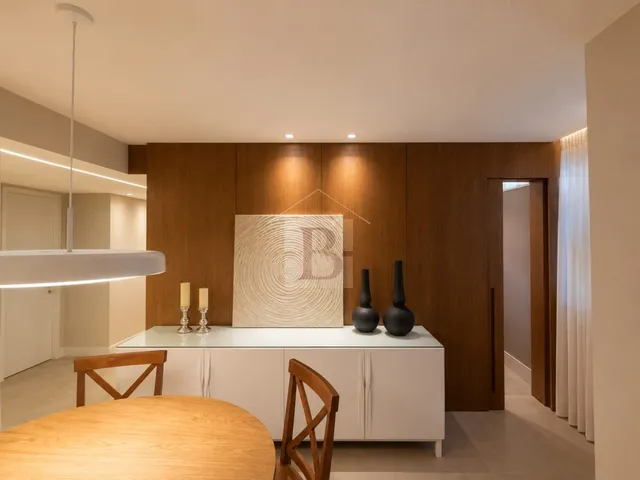 Imagem 12: Venda de Apartamento de Luxo em Icaraí, Niterói-RJ: 4 Quartos, 1 Suíte, 1 Vaga de