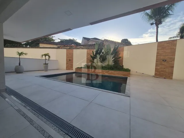 Imagem: Cobertura de luxo em Piratininga, Niterói-RJ