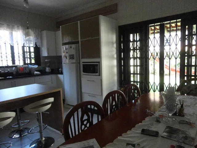 Imagem 7: Casa com 2 suítes, 2 dormitórios e 2 vagas de garagem no América
