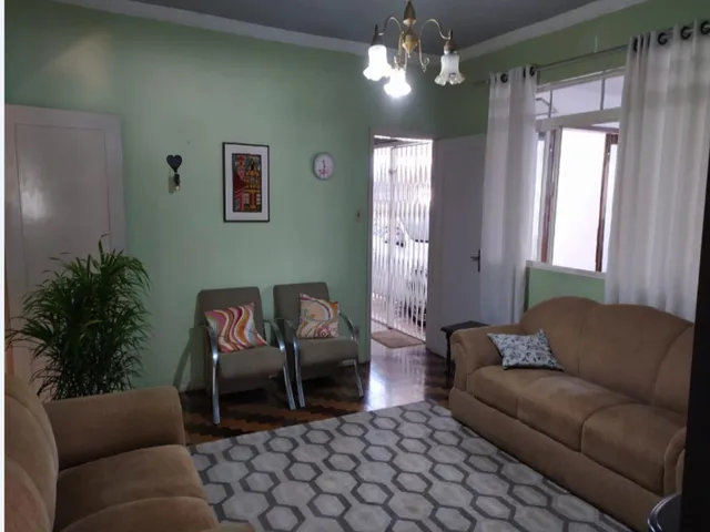 Imagem: Casa Averbada com 03 Dormitórios, Bairro