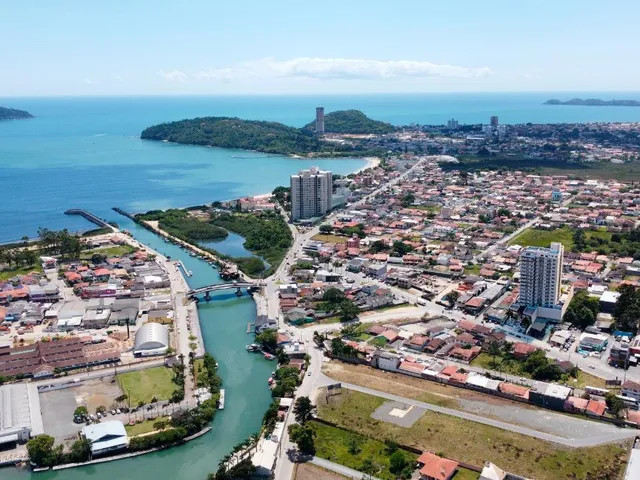 Imagem 4: Apartamentos Praia - Clube em Penha / Sc