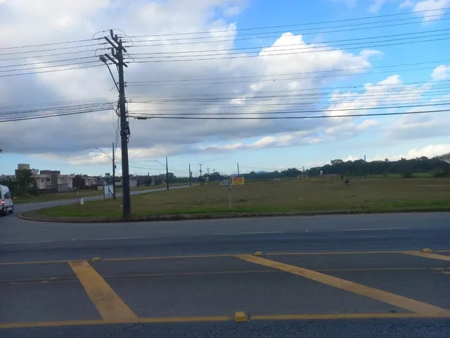 Imagem 2: Notável Lote Comercial no Coração do Bairro Vila Nova