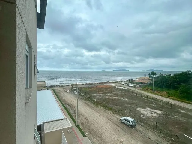 Imagem 2: Apartamento home club, 1 suíte, 2 dormitórios, 1 vaga garagem, frente mar, Itapoá