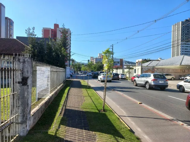 Imagem 13: Terreno Raro no Centro de Joinville - Oportunidade Única para Investidores