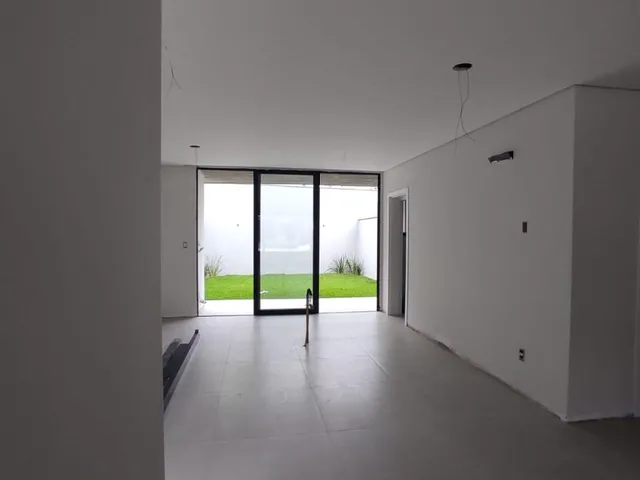 Imagem 16: Imperdível! Geminado de alto padrão com 3 suítes e 184,70m² no Saguaçu