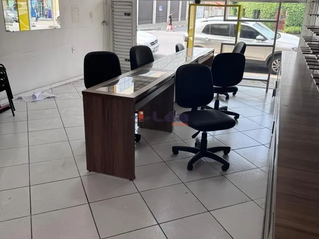 Imagem: Bussiness Premises em Poá - São Paulo