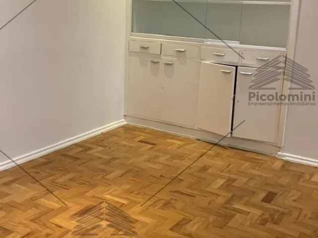 Imagem 2: Apartamento de 2 Quartos em Higienópolis, São Paulo - Sp: 105M², 3 Banheiros e 1 Vaga de Garagem!