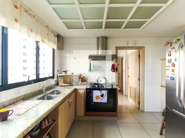 Imagem 8: Apartamento à Venda - Belém, 3 Quartos, 215 m2