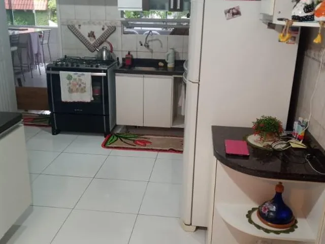 Imagem 14: LINDA CASA D ESQUINA COM 180m², INDIVIDUAL, TERRENO DE 235M², CIDADE INDUSTRIAL CTBA