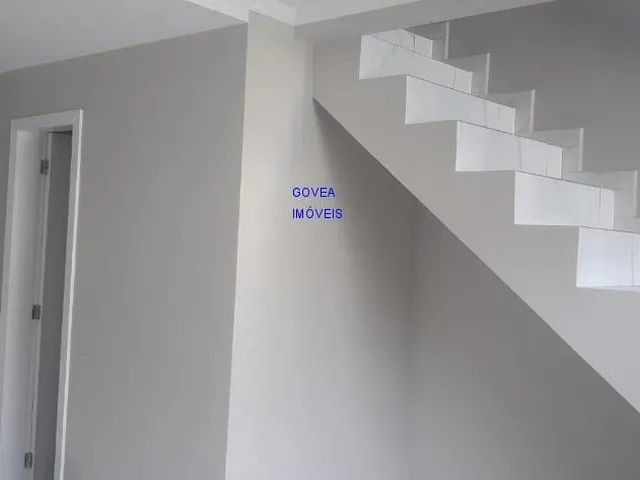 Imagem 2: SOBRADO 3 QUARTOS, UMA SUITE, 2 BANHEIRO, 2 VAGAS, CIDADE INDUSTRIAL, MAIOR SOBRADO COM