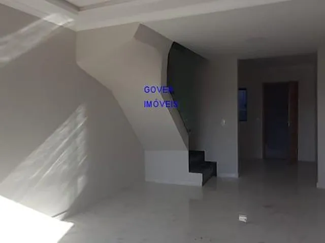 Imagem 3: SOBRADO 70M² 2 QUARTOS, UM COM TERRAÇO, EDICULA COM CHURRASQUEIRA, 2 VAGAS, BANHEIRO