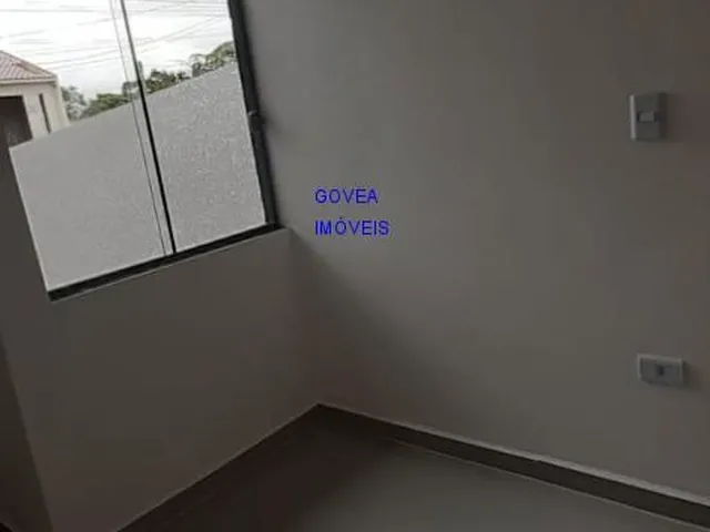 Imagem 8: CASA 3 quartos nova de 370mil POR 270MIL ! Características: - 3 quartos - sala