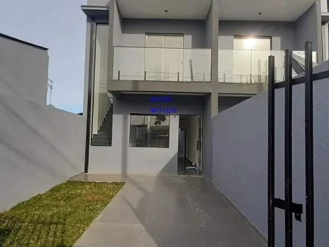 Imagem: SOBRADO COM 3 QUARTOS, TODOS COM SACADA