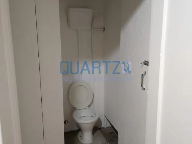 Imagem 7: Loja Comercial para Locação na Floresta, Porto Alegre-Rs: 200,00 M² de Área Disponível!
