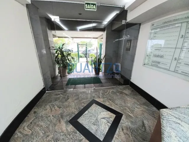 Imagem 5: Espaçoso Escritório 47M² em Floresta, Porto Alegre, com Elevador e Localização Estratégica